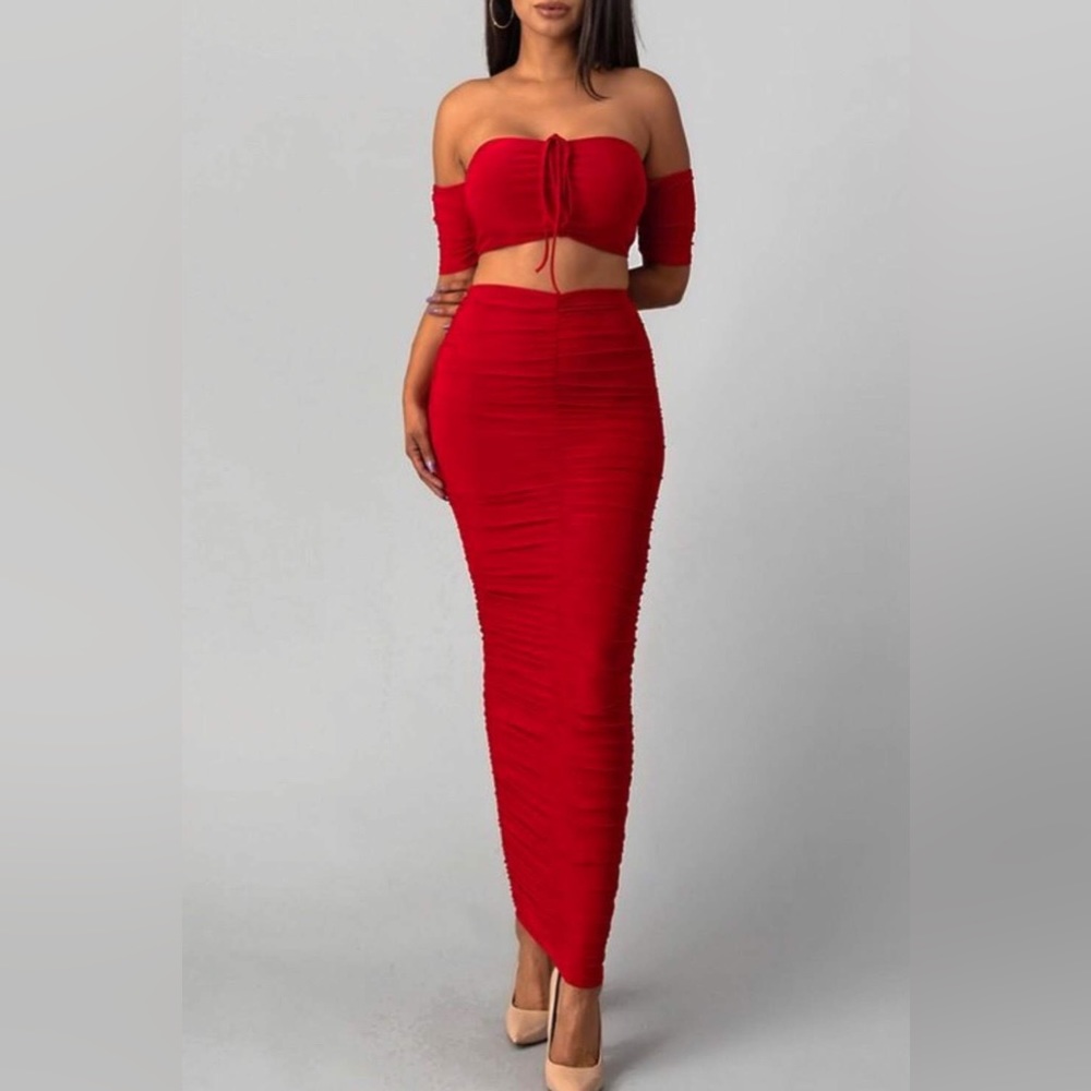 Red ruched set NEW